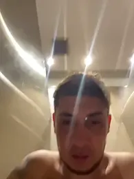 Mao_Rivers — 在 stripchat 直播的网络摄像头模特