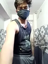 hotyboy_89 — 在 stripchat 直播的网络摄像头模特
