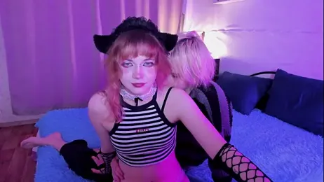 Furi_Curi — Stripchat stream photo (Apr 2025)