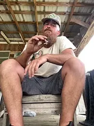 32XRedBeard — Stripchat stream photo (Apr 2026)