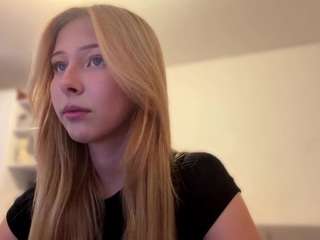 kerriyoumon — Camsoda stream photo (Sep 2026)