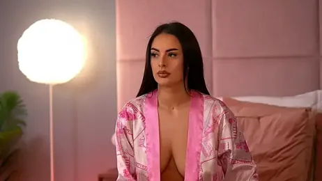 AlmaLuv — Stripchat stream photo (Apr 2026)