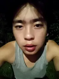 SYT_W — 在 stripchat 直播的网络摄像头模特
