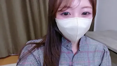 -aotan- — 在 stripchat 直播的网络摄像头模特