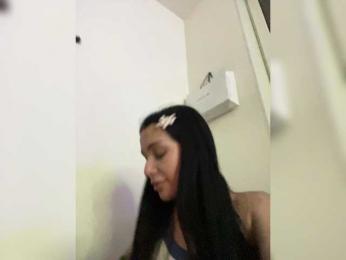 camillaa — 在 bongacams 直播的网络摄像头模特