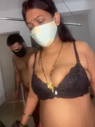 Savita_Desai_BDSM_couple — Stripchat stream photo (Apr 2026)