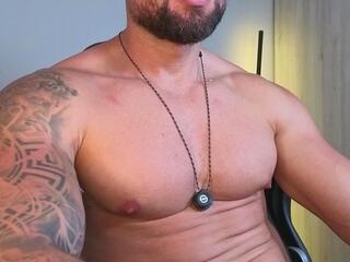 Owen Maximus — flirt4free