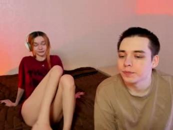 kelley_n_danny — 在 chaturbate 直播的网络摄像头模特