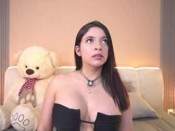 johana_fox_ — 在 chaturbate 直播的网络摄像头模特