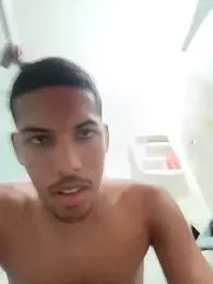 Vinicius5890 — Stripchat stream photo (Apr 2026)