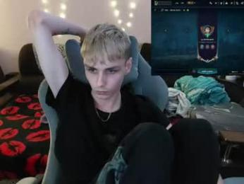 danny_fox888 — chaturbate