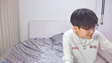 KK-cuteboy — stripchat