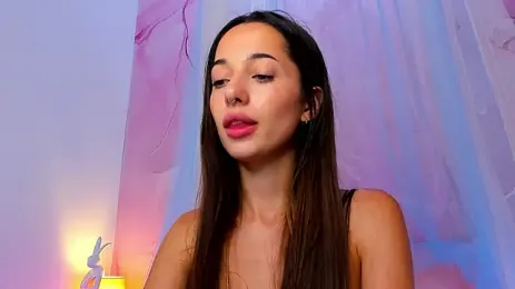 NicolYvess — 在 stripchat 直播的网络摄像头模特