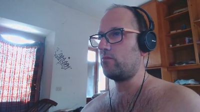 kuky88_ — Cam4 stream photo (Jun 2025)