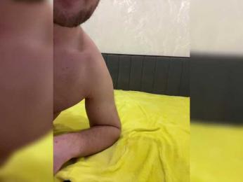 GO_K_NAM — 在 bongacams 直播的网络摄像头模特