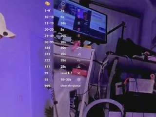 dakotablare — 在 camsoda 直播的网络摄像头模特