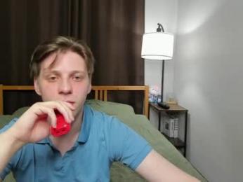 blossomandbee — Chaturbate stream photo (Apr 2026)