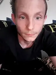 Jungspund25- — 在 stripchat 直播的网络摄像头模特