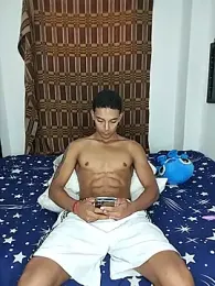 Demiansteven2 — Stripchat stream photo (Sep 2026)