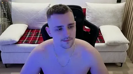 Larstar01 — Stripchat stream photo (Mar 2026)