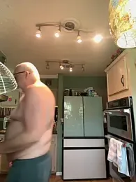 superbearboss — Stripchat stream photo (Feb 2026)