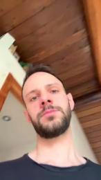 XBEAR001 — 在 cam4 直播的网络摄像头模特