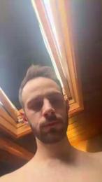 XBEAR001 — Cam4 stream photo (Apr 2026)
