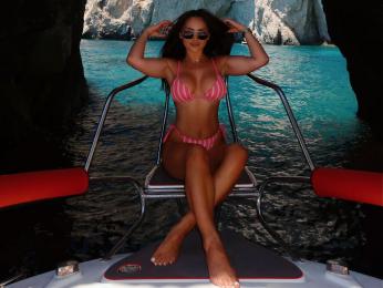 Vicky — Livejasmin stream photo (Jul 2025)