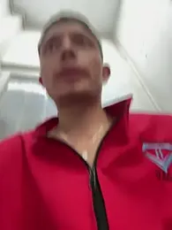 santiObrero — Stripchat stream photo (Apr 2026)