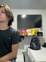 Alex_and_Fabian — 在 stripchat 直播的网络摄像头模特