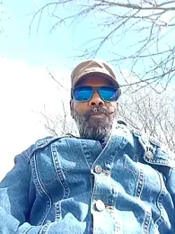 frenchblackc31 — 在 stripchat 直播的网络摄像头模特