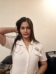 Garima_G — 在 stripchat 直播的网络摄像头模特