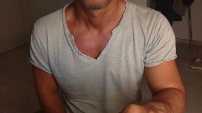 MiBoVe84 — 在 cam4 直播的网络摄像头模特