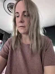 NaomiAndFriends — Stripchat stream photo (Sep 2026)