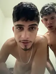 Marcelo_uchiha — 在 stripchat 直播的网络摄像头模特
