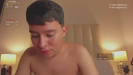 the_little_cody — 在 stripchat 直播的网络摄像头模特