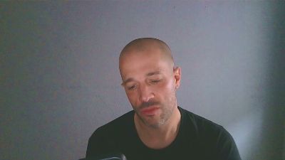 J8se — 在 cam4 直播的网络摄像头模特