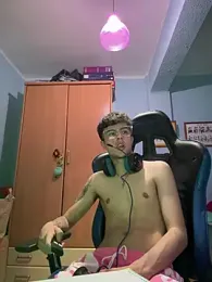 hugitolopez — Stripchat stream photo (Jun 2026)