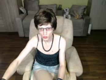 tvclementine — 在 chaturbate 直播的网络摄像头模特