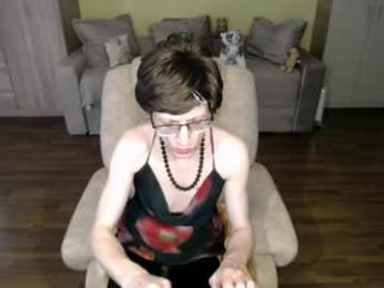 tvclementine — 在 chaturbate 直播的网络摄像头模特