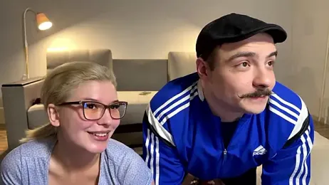 Love_plat1na — 在 stripchat 直播的网络摄像头模特