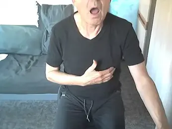 kiam471 — 在 stripchat 直播的网络摄像头模特