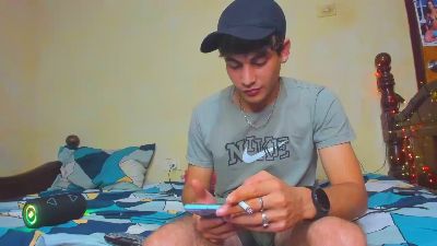 Axel_sex69 — Cam4 stream photo (Jun 2026)