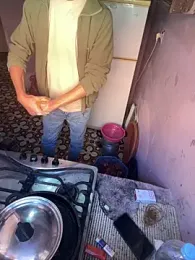 Yassir-xxxl — 在 stripchat 直播的网络摄像头模特