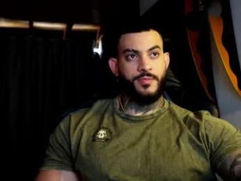 jackson__cottonwood — 在 chaturbate 直播的网络摄像头模特