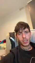 Wiidoboy22cm — 在 cam4 直播的网络摄像头模特