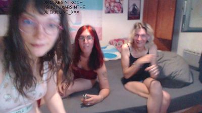 kochmare — 在 cam4 直播的网络摄像头模特