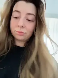 curvyflawless — Stripchat stream photo (Mar 2026)