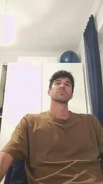 okeynah — Cam4 stream photo (Apr 2026)