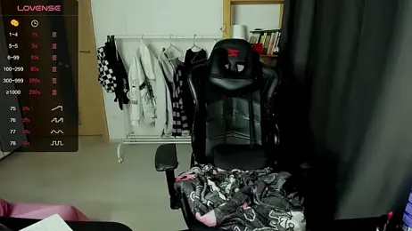 iceseeker2 — Stripchat stream photo (Mar 2026)